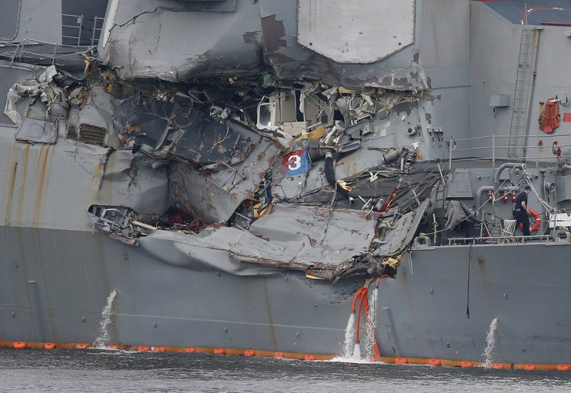 USS Fitzgerald: Νέες αποκαλύψεις για την τραγωδία – Σε χρόνο dt πλημμύρισαν οι καμπίνες – Κανένα περιθώριο αντίδρασης για τους άτυχους ναυτικούς (βίντεο)